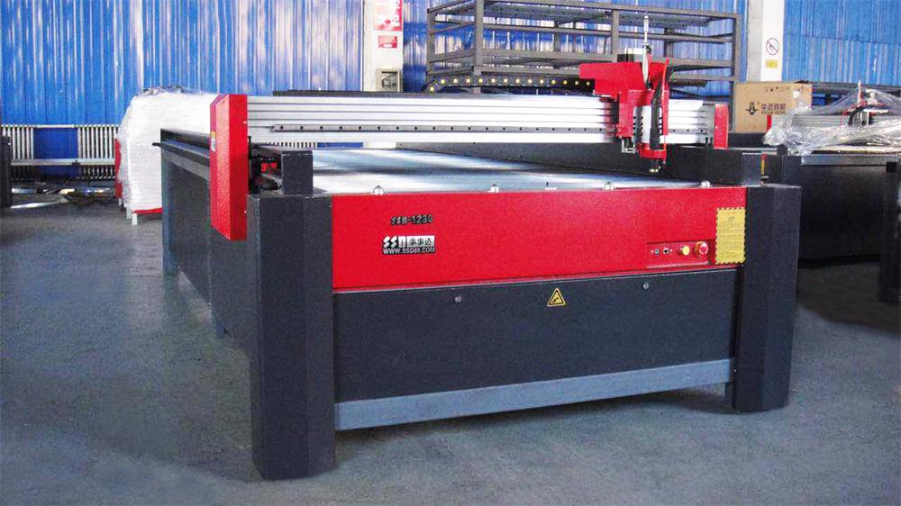 數控等離子切割機.jpg 數控等離子切割機.jpg